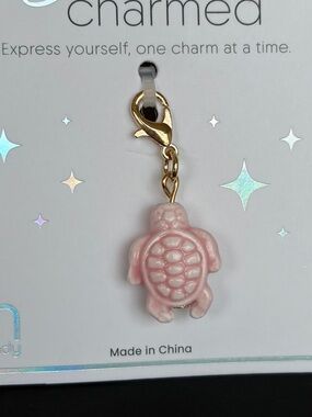 Seashore Vibes Pink Turtle Charm